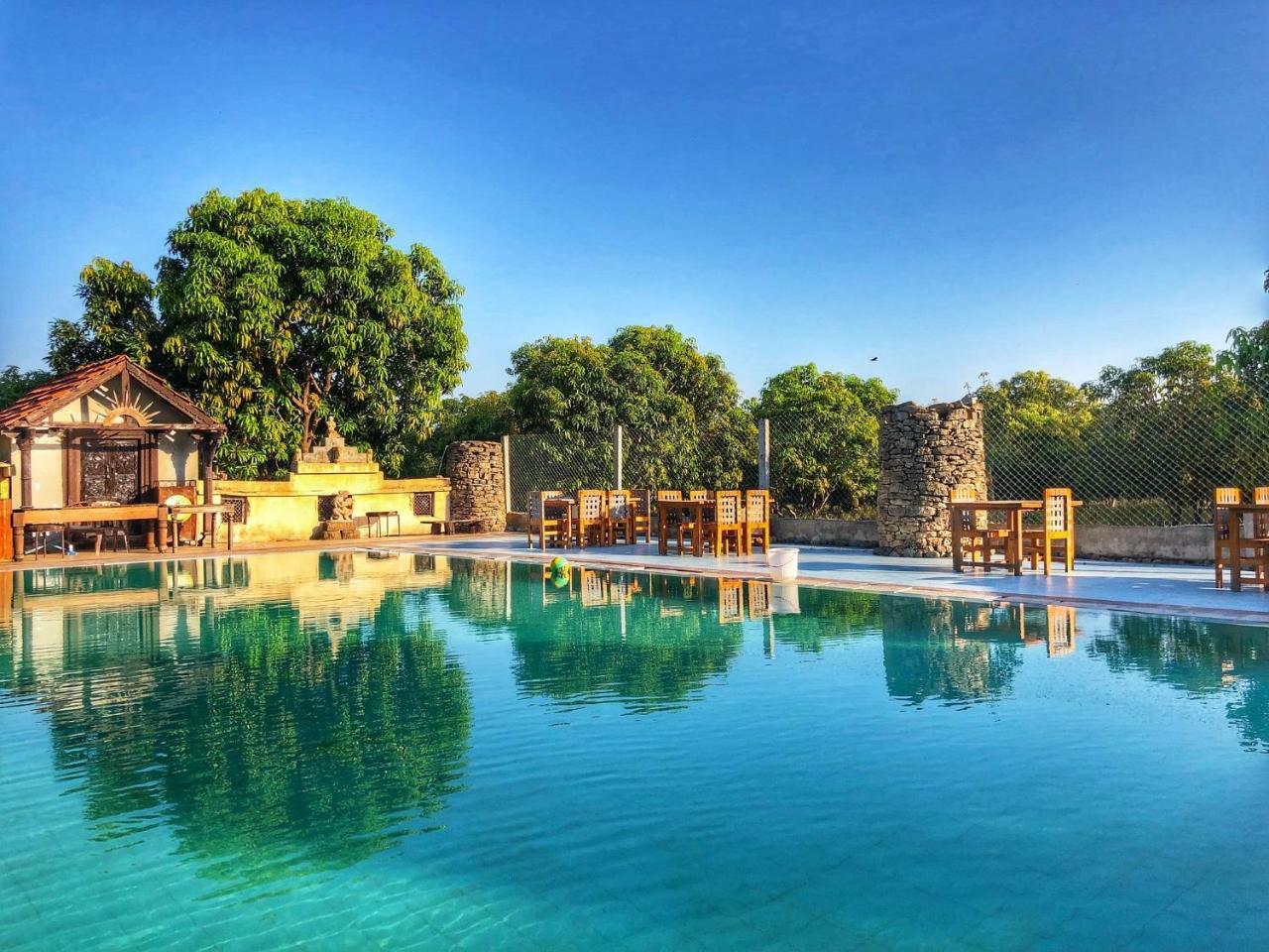 Gir Lions Paw Resort With Swimming Pool Sasan Gir Zewnętrze zdjęcie